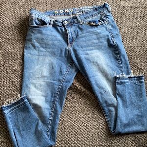 S.O.N.G MidRise Pants